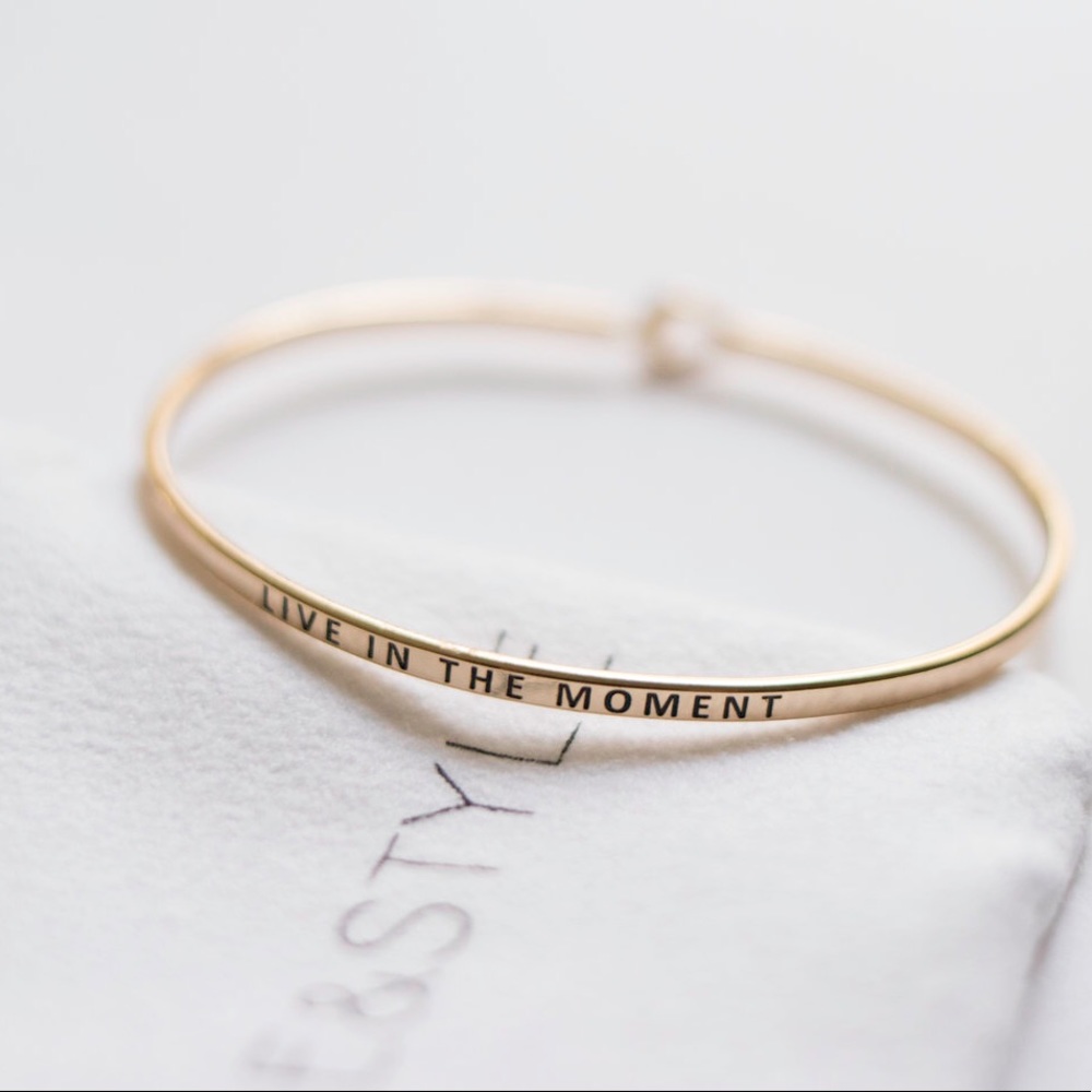“Live in the Moment” Quote Bracelet